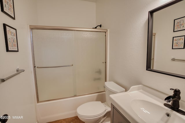 545 S 7th St, Snowflake, AZ 85937 - full bathroom featuring vanity and combined bath / shower with glass door