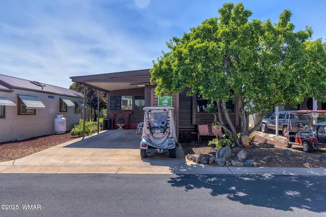 1879 Fairway Run, Show Low, AZ 85901 - view of front of home with concrete driveway