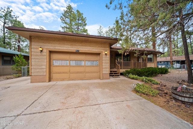 941 N 47th Dr, Show Low, AZ 85901 - photo 1