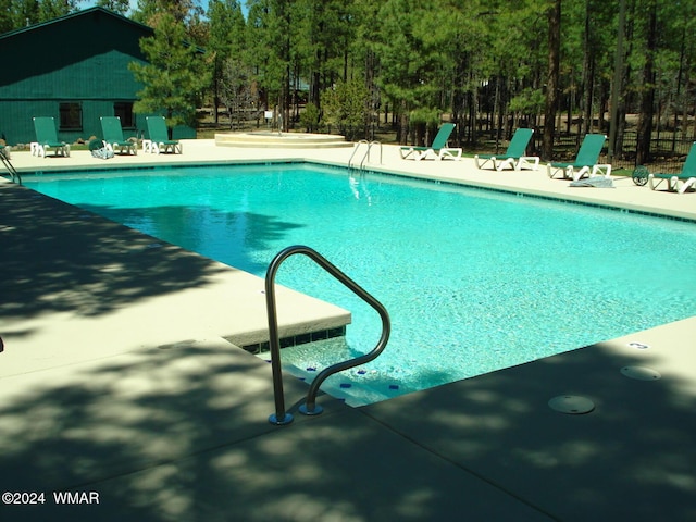 6436 Mark Twain Dr, Pinetop, AZ 85935 - community pool featuring a patio area