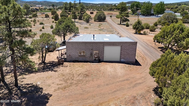 1051 Dusty Ln, Show Low, AZ 85901 - aerial view of property and surrounding area with a mountain backdrop