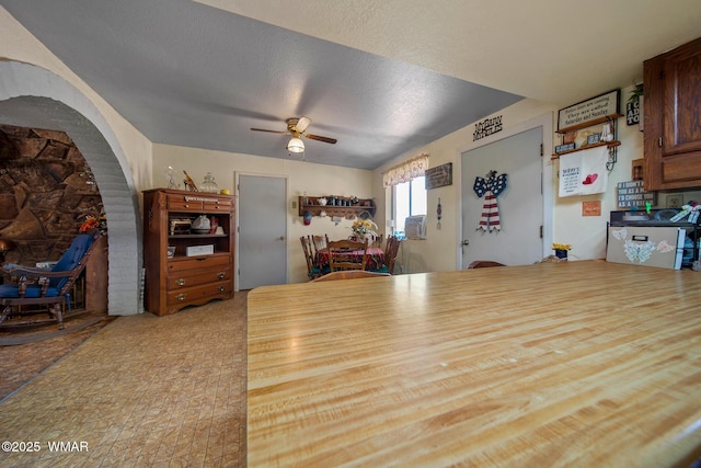 1051 Dusty Ln, Show Low, AZ 85901 - dining area with a ceiling fan