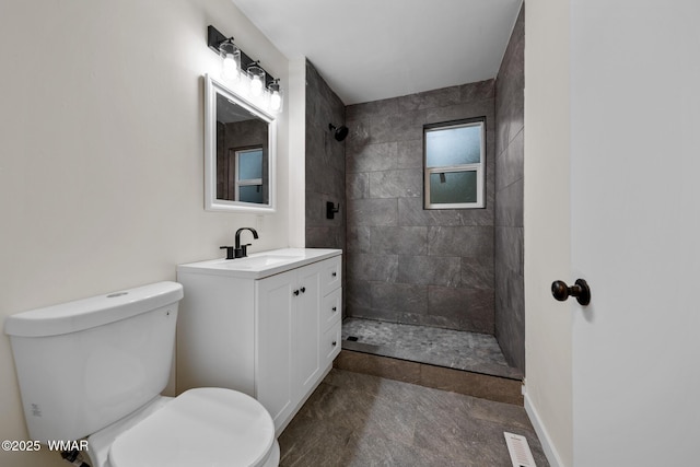 1259 S Penrod Dr, Pinetop, AZ 85935 - full bath with vanity and a tile shower
