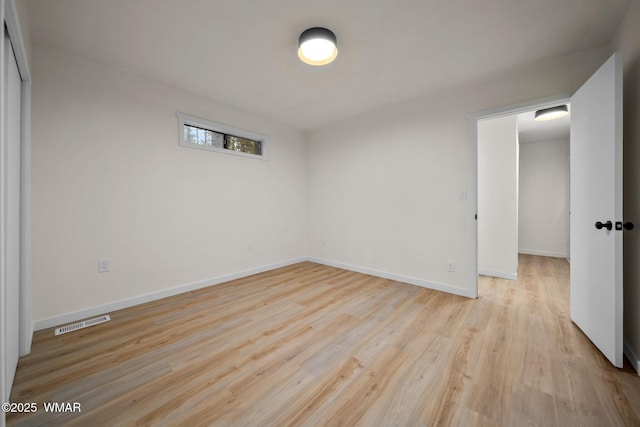 1259 S Penrod Dr, Pinetop, AZ 85935 - unfurnished room with light wood-type flooring and baseboards