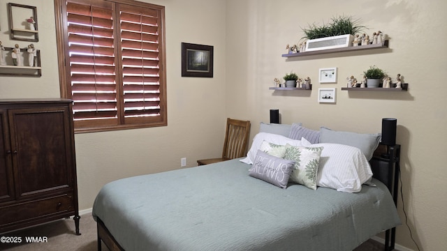 1050 E Jefferson St, Snowflake, AZ 85937 - carpeted bedroom with baseboards