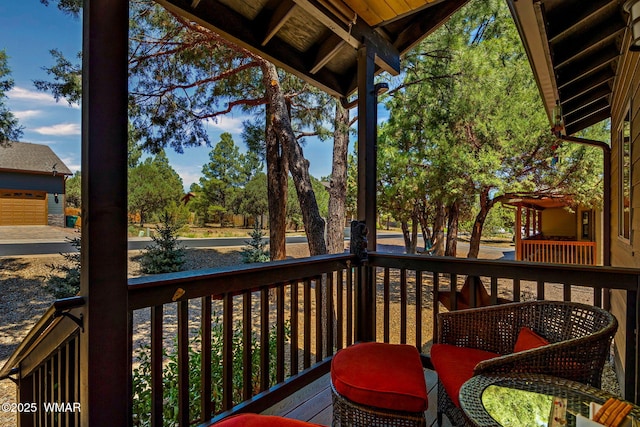 721 S Reynolds Ln, Show Low, AZ 85901 - view of porch