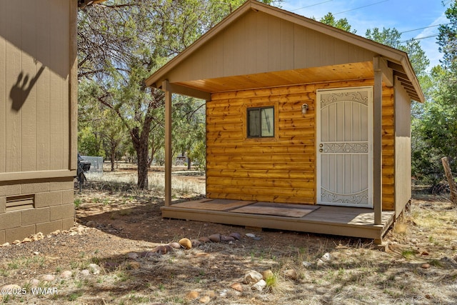 2979 Western Star Dr, Overgaard, AZ 85933