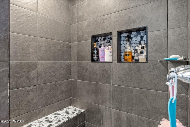 20 N Fox, Show Low, AZ 85901 - bathroom view