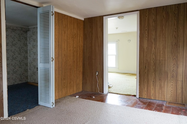 unfurnished bedroom with carpet flooring