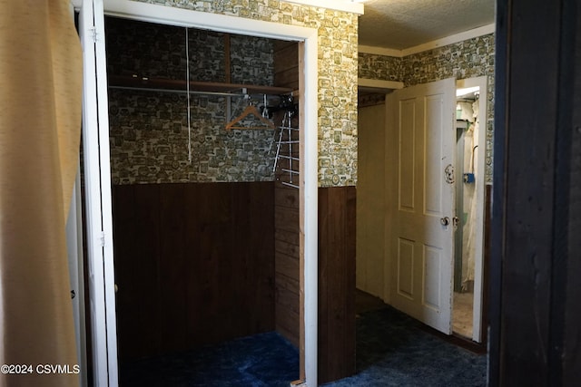 bathroom with a textured ceiling