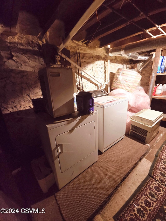 basement featuring separate washer and dryer