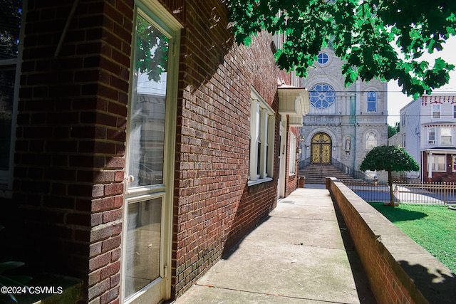 view of property entrance