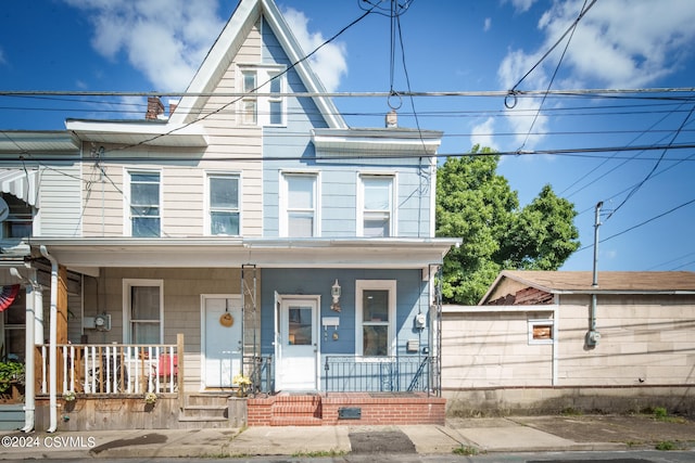 view of front of home featuring covered porch