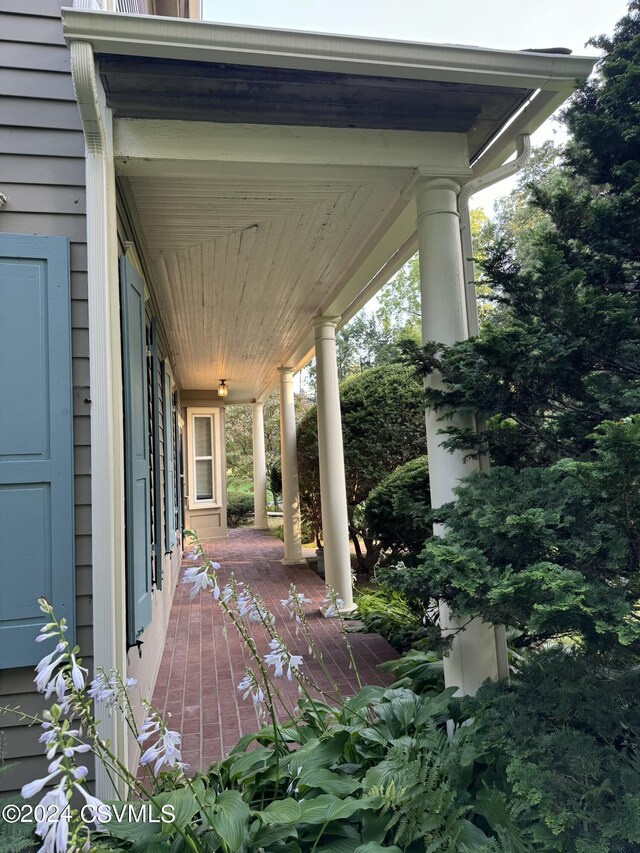 view of patio / terrace featuring covered porch