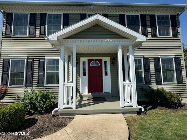 view of front of house featuring covered porch