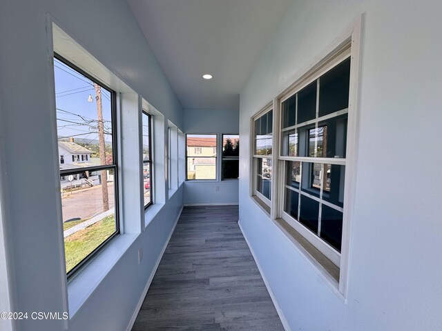 112 Green St, Edwardsville, PA 18704 - view of corridor