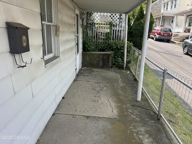 1442 Hemlock St, Coal Township, PA 17866 - view of patio