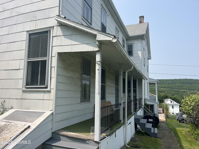 1442 Hemlock St, Coal Township, PA 17866 - view of side of property with a porch