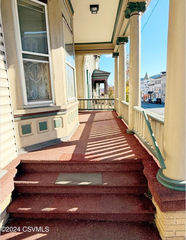 balcony with a porch