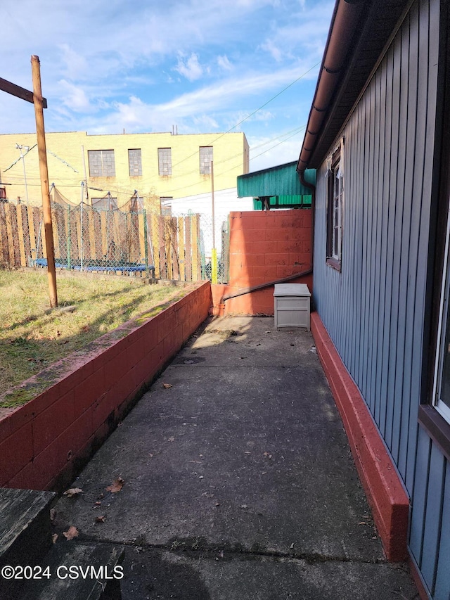 exterior space featuring a trampoline