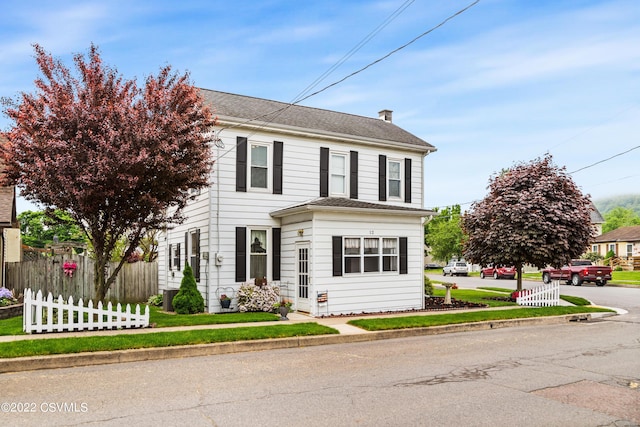 view of front of home