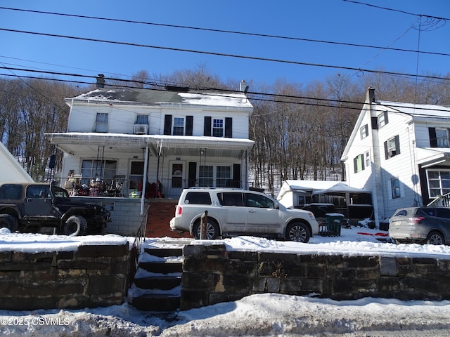 view of front facade featuring a porch