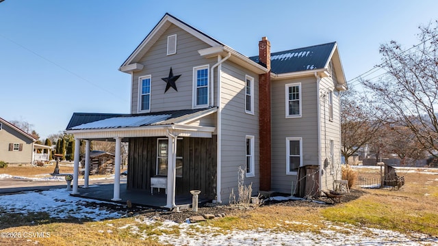 view of front of house featuring covered porch