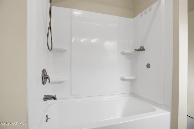 bathroom featuring shower / bathing tub combination