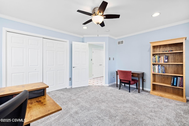 living area with crown molding, light carpet, and ceiling fan