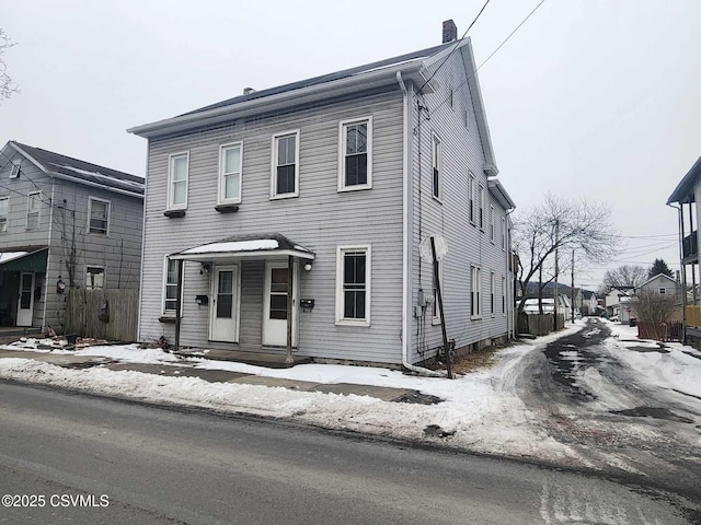 view of front of home