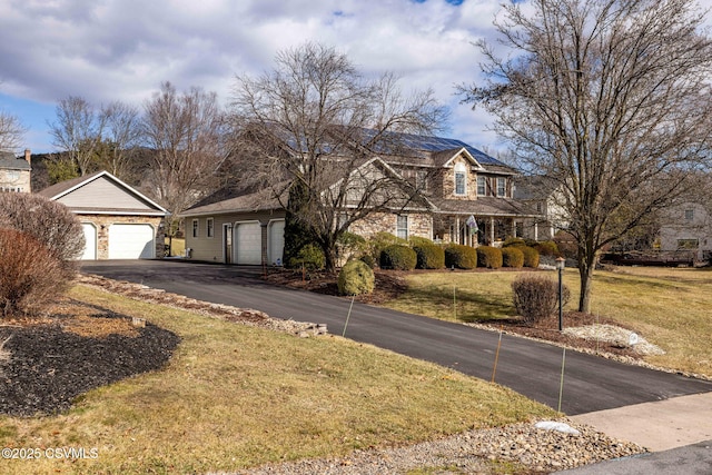 view of front of house with a front lawn