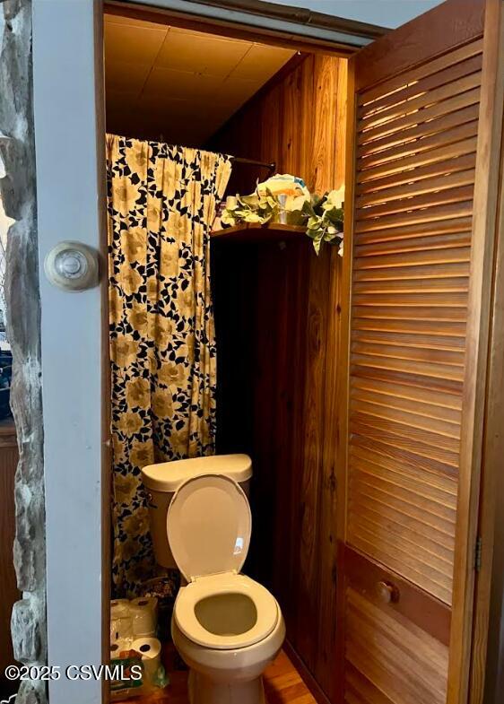 bathroom with toilet