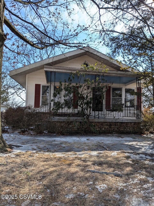 view of front of home with a porch