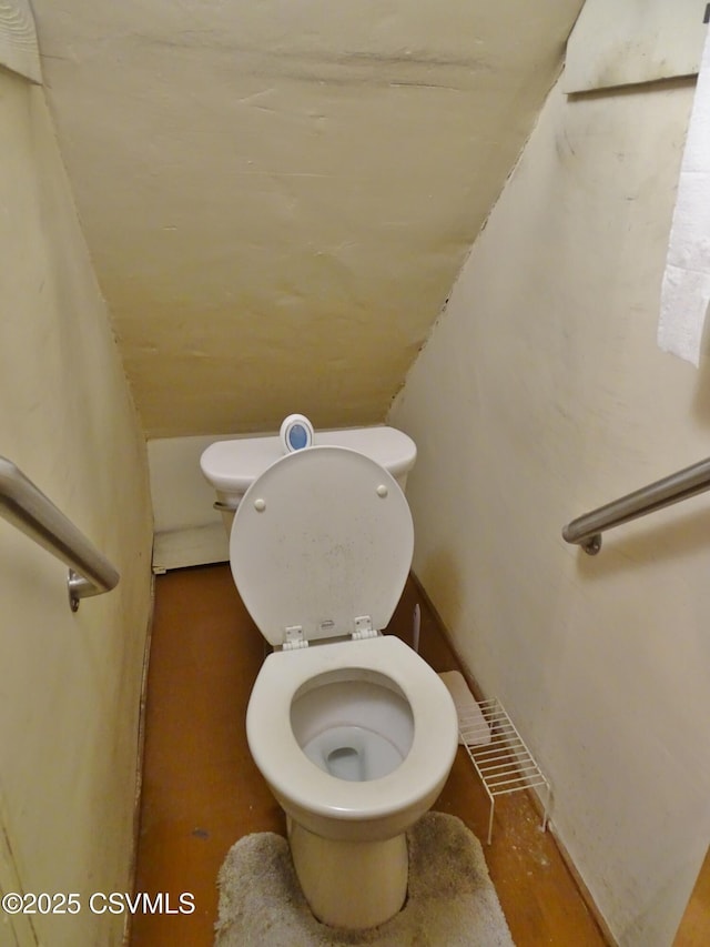 bathroom featuring toilet