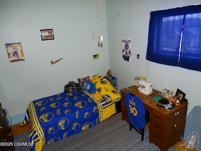 bedroom featuring carpet flooring