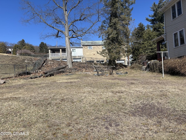 view of yard featuring fence