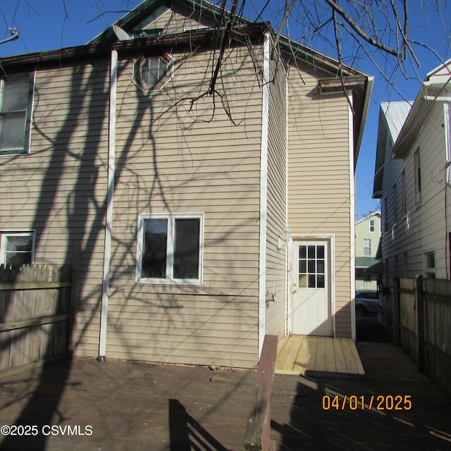 1017 Edison Ave, Sunbury, PA 17801 - rear view of property with fence and a wooden deck
