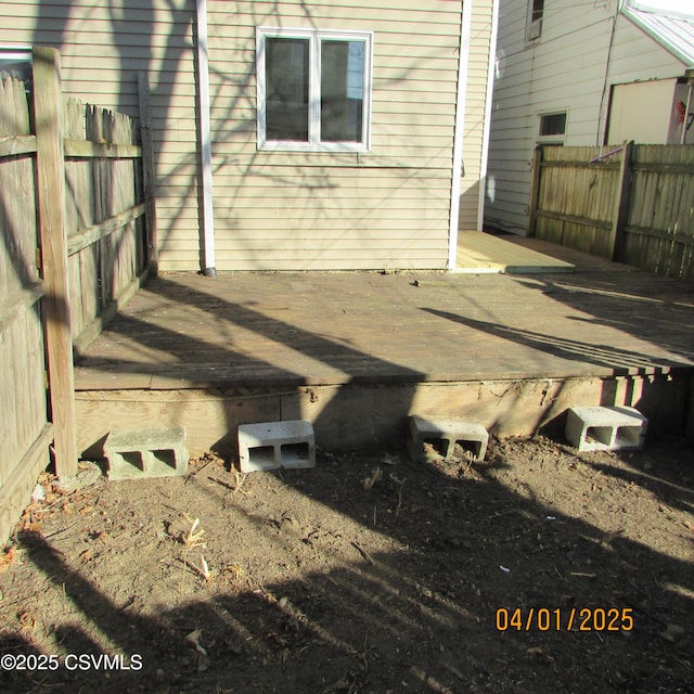 1017 Edison Ave, Sunbury, PA 17801 - wooden deck with fence