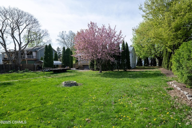 302 Walnut St, Selinsgrove, PA 17870 - view of yard featuring an outdoor fire pit and fence