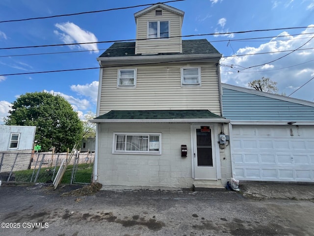 1548 W Independence St, Coal Township, PA 17866 - photo 1