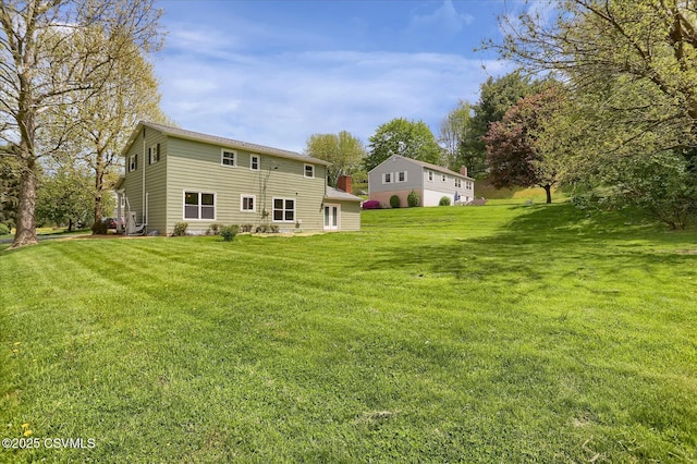 92 Valley View Rd, Lewisburg, PA 17837 - rear view of property featuring a lawn