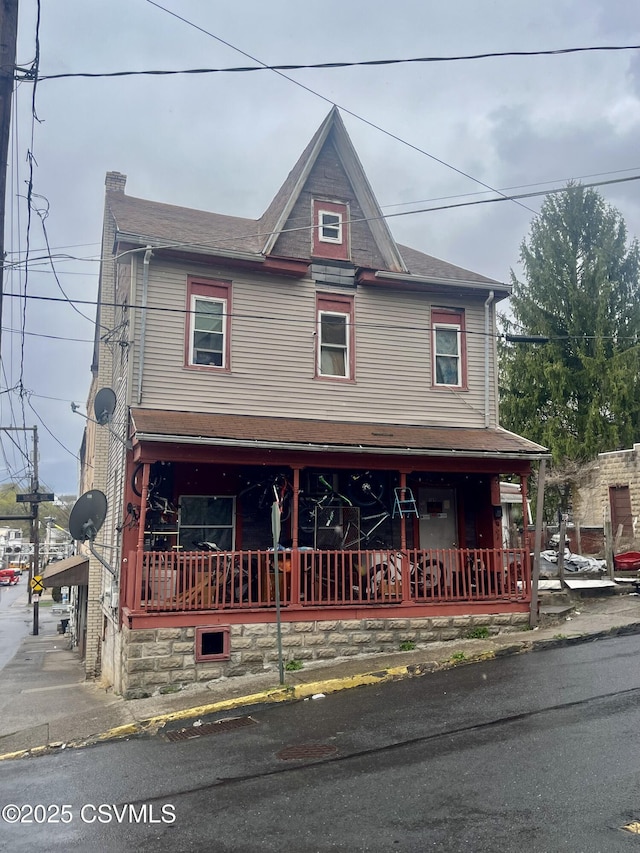 view of front of home with covered porch