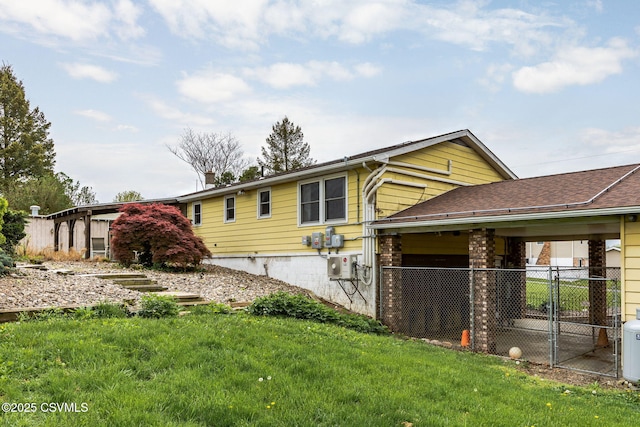 view of side of property