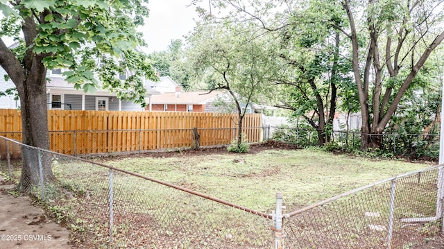 501 E 8th St, Berwick, PA 18603 - view of fenced backyard
