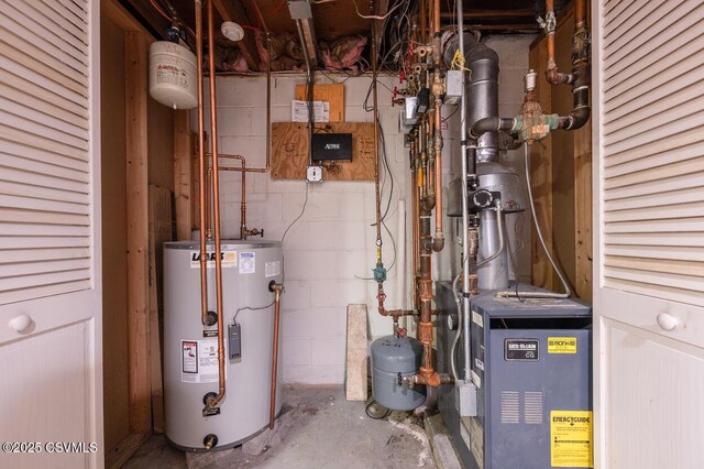 937 E 10th St, Berwick, PA 18603 - utilities featuring water heater