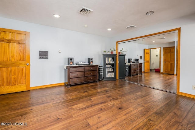 937 E 10th St, Berwick, PA 18603 - bedroom featuring wood finished floors, baseboards, a closet, and recessed lighting