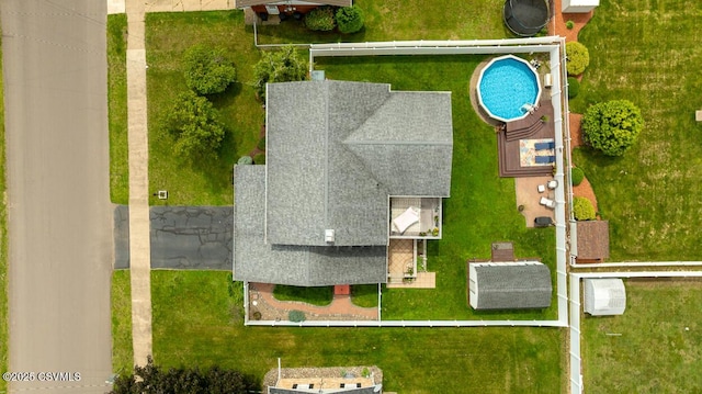 937 E 10th St, Berwick, PA 18603 - view from above of property with a pool
