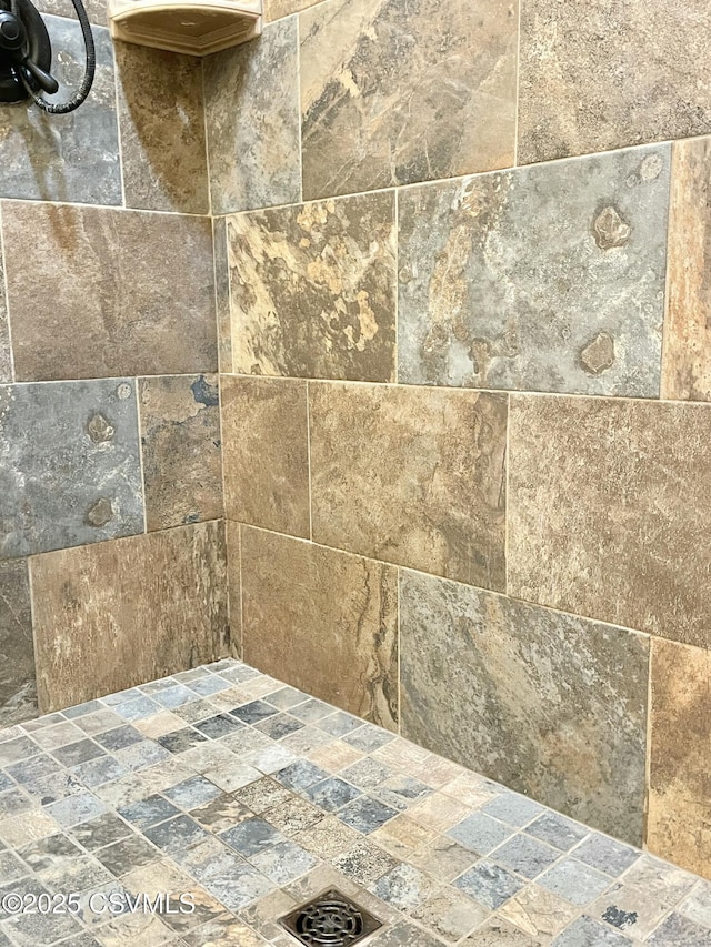 3014 Smoketown Rd, Lewisburg, PA 17837 - bathroom view of a tile shower