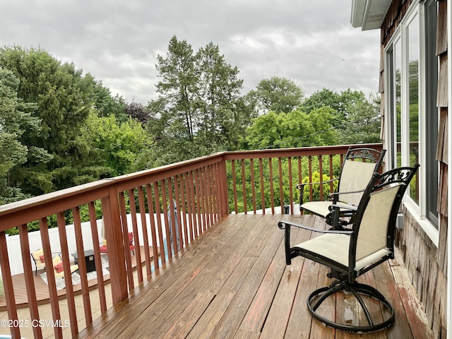 3014 Smoketown Rd, Lewisburg, PA 17837 - view of wooden terrace