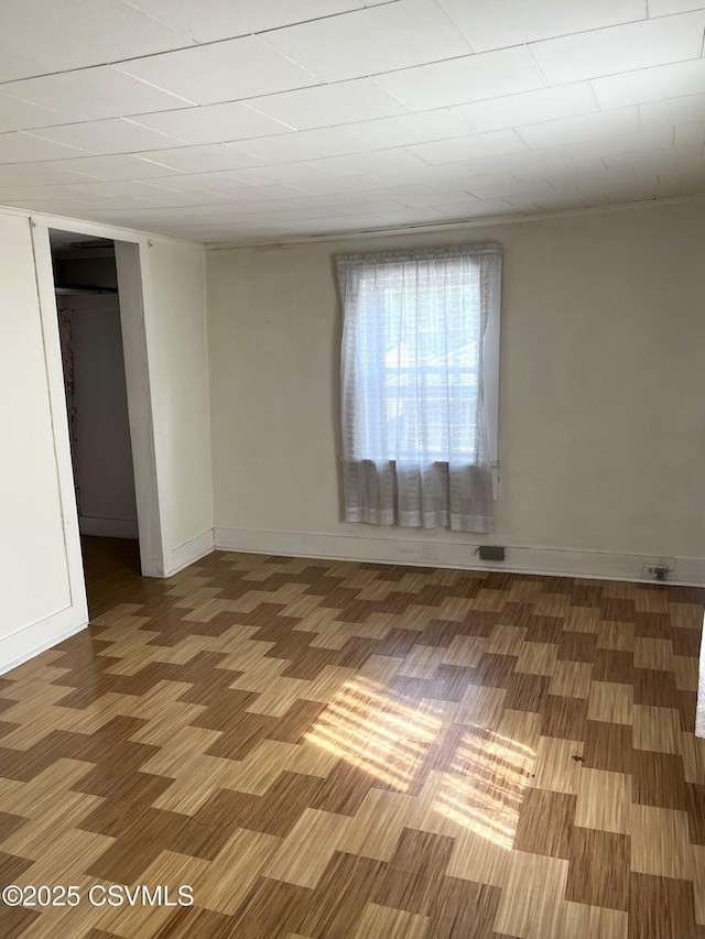 433 E 6th St, Berwick, PA 18603 - empty room featuring baseboards
